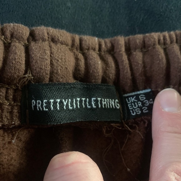 PrettyLittleThing Chocolate Athletic Shorts - Picture 3 of 5